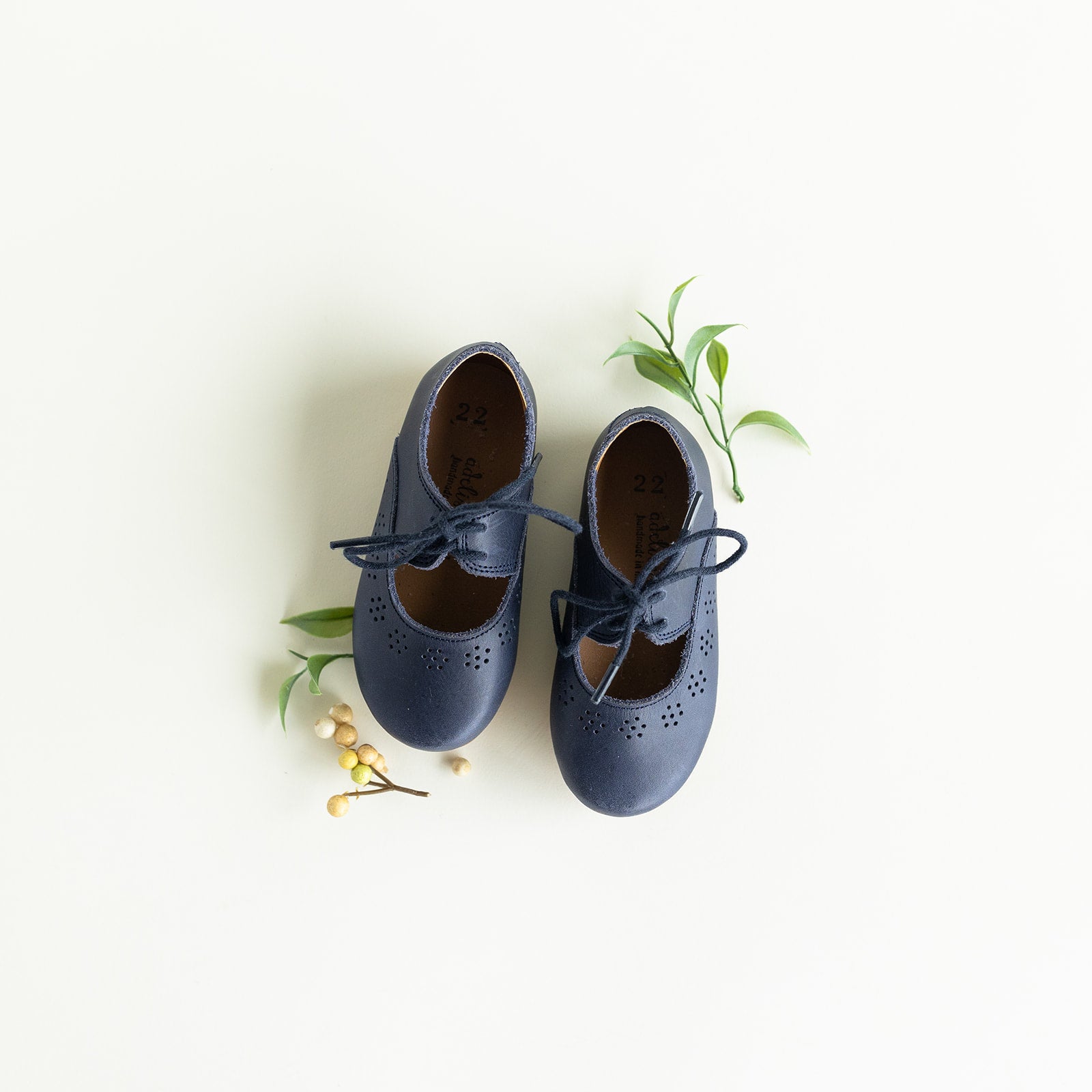 Navy Sol {Children&#39;s Leather Shoes}