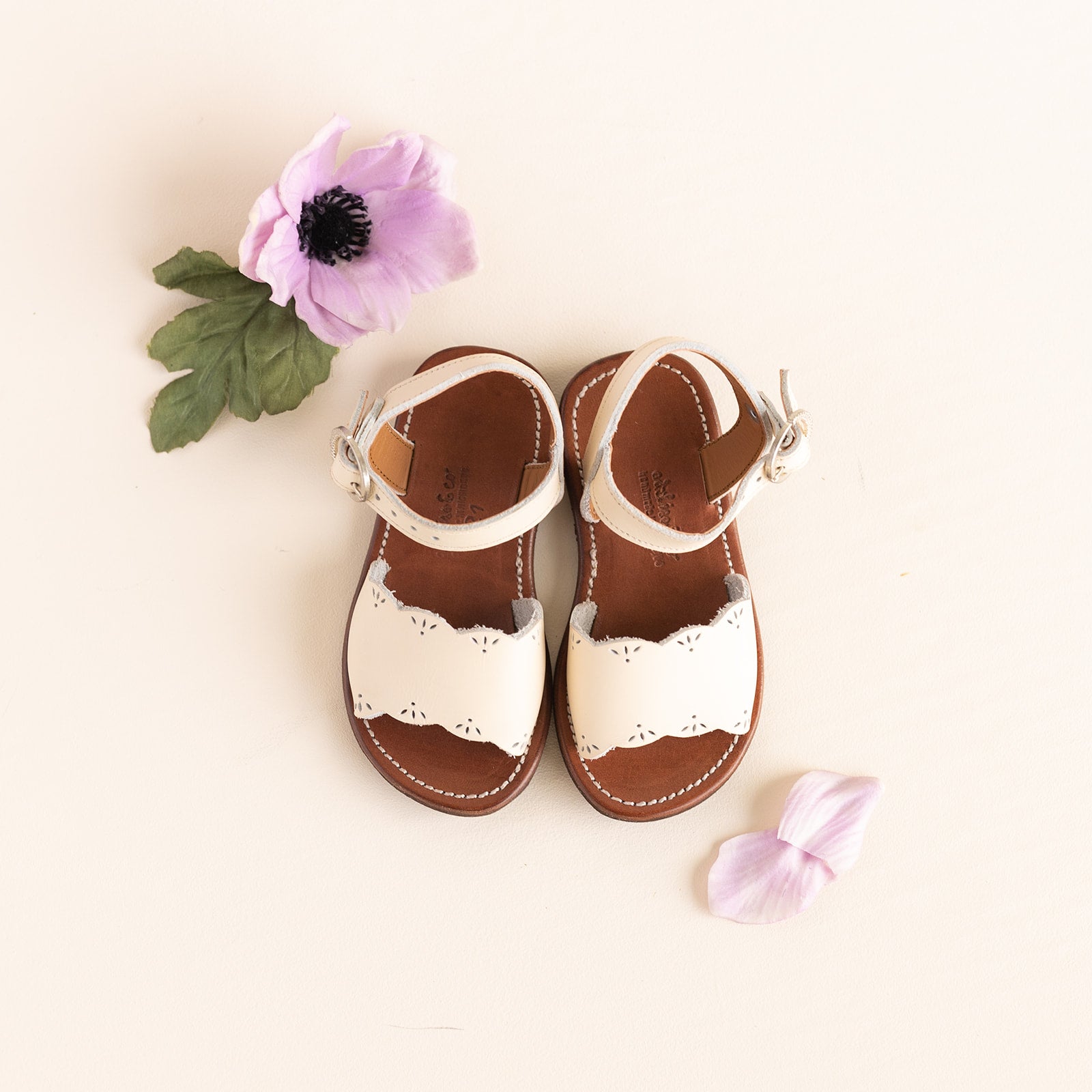 Cream Bella Leather Sandals} – & Co