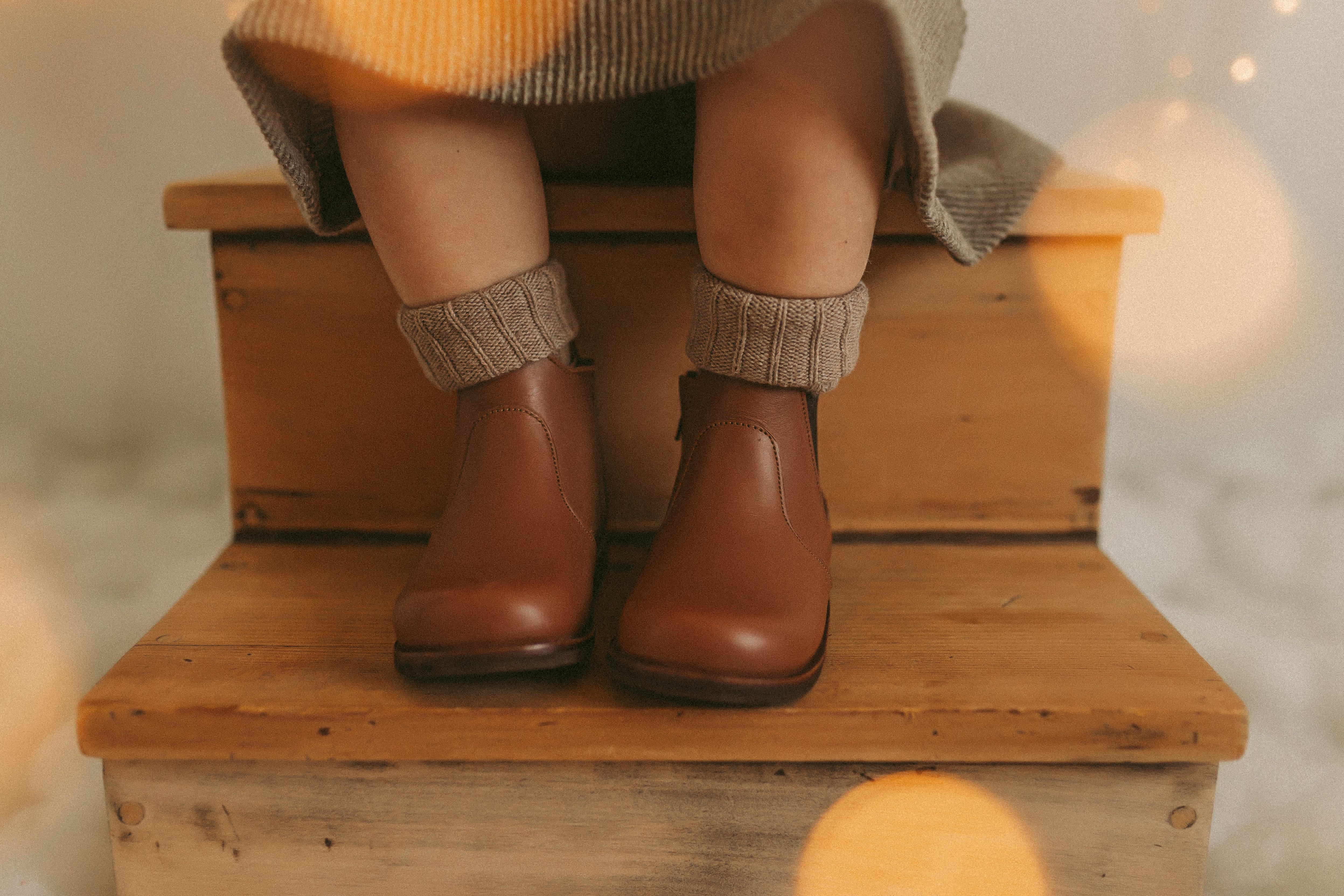 Childrens leather chelsea boots clearance