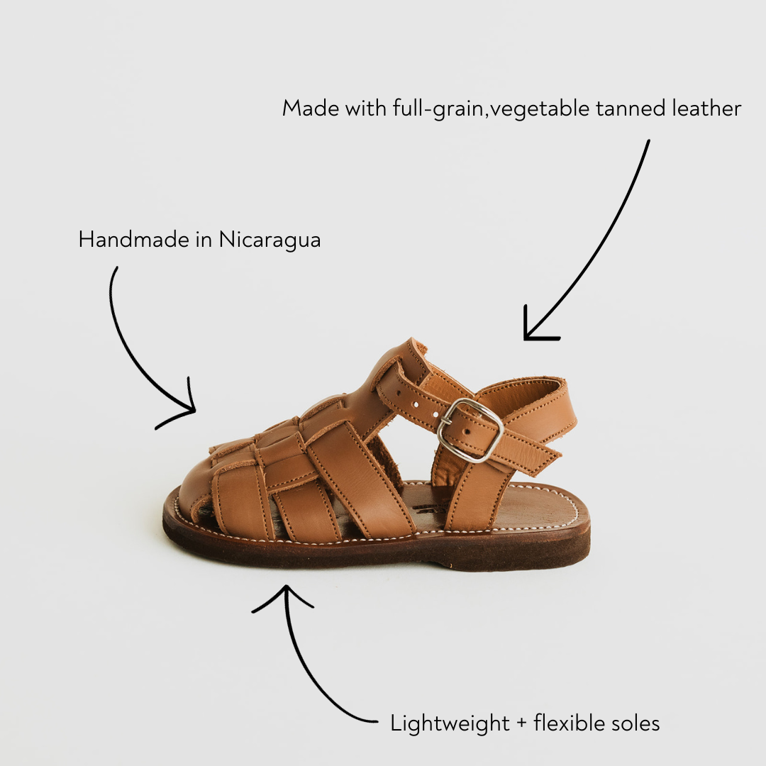Aventura {Children&#39;s Leather Sandals}