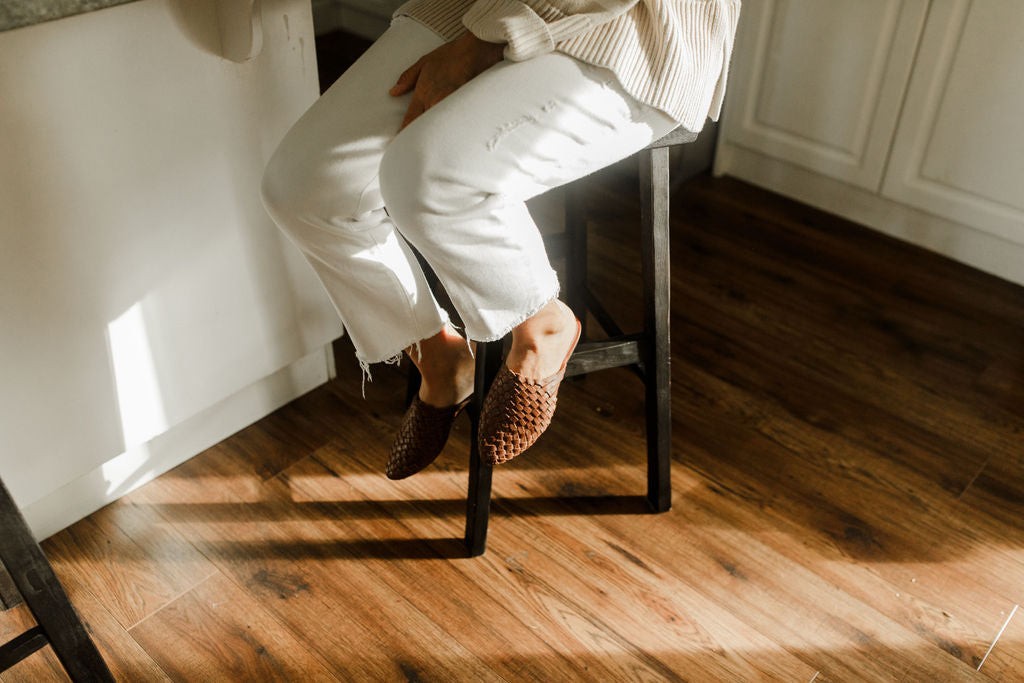 Espresso Brisa Mule {Women's Leather Shoes} – Adelisa & Co