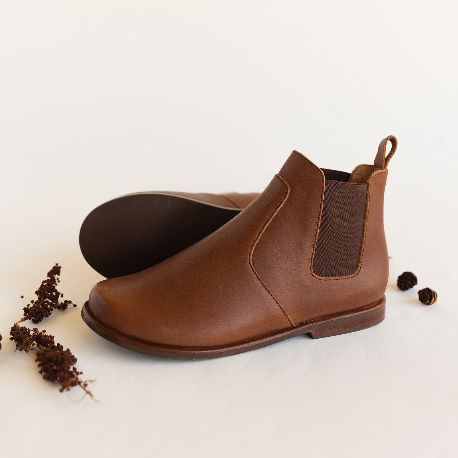 Espresso Viajero Chelsea Boot {Women&#39;s Leather Boots}