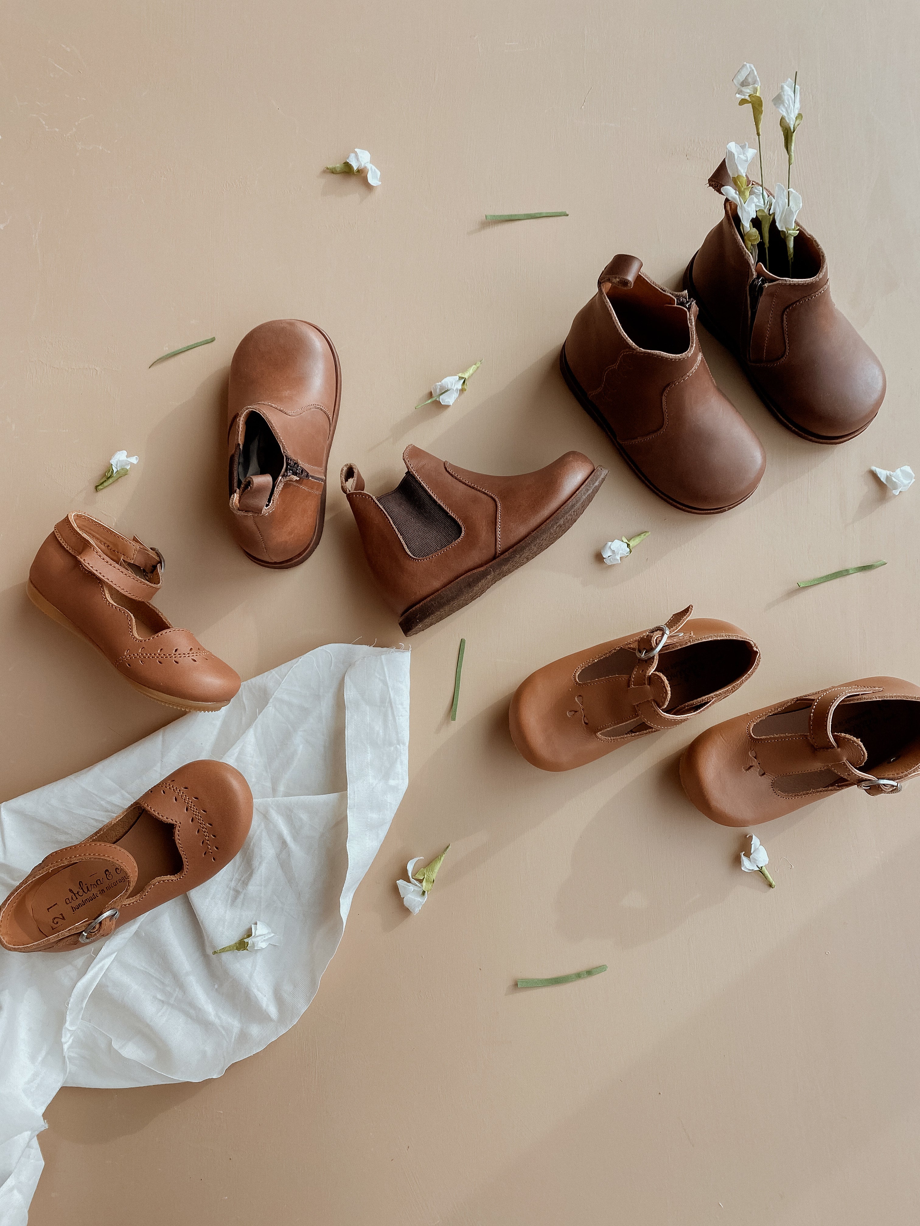 Kids handmade leather boots sandals shoes. Adelisa Co