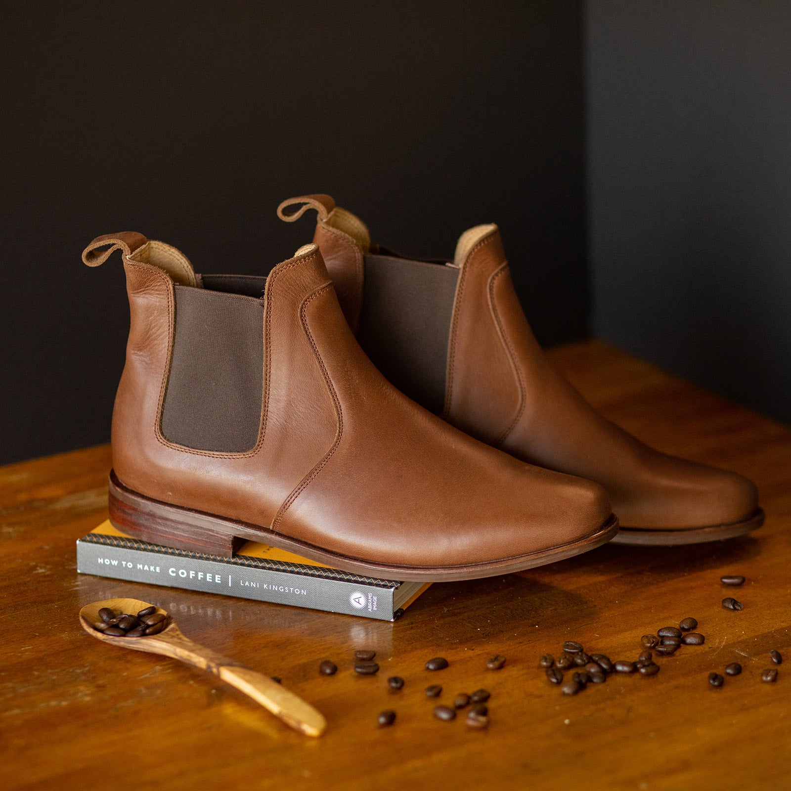 Cheap chelsea boots deals
